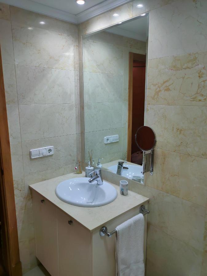 Apartamento Pontevedra Centro Homyhome II Exterior photo
